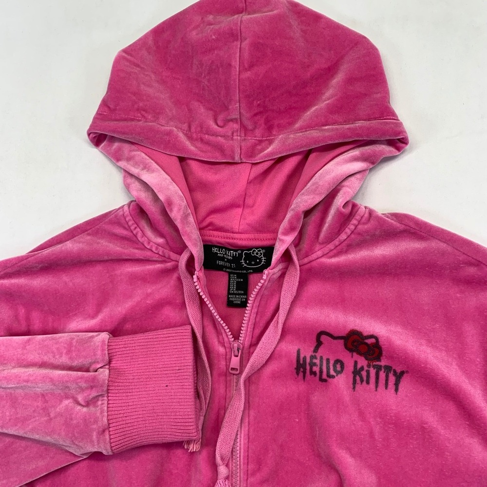 Hello Kitty Forever 21 Pink Velour Cropped Zip Up Hoodie Medium Sweatshirt Y2K